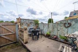 Tonge Moor Road, Bolton, BL2