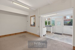 Montrose Avenue, Bolton, BL2