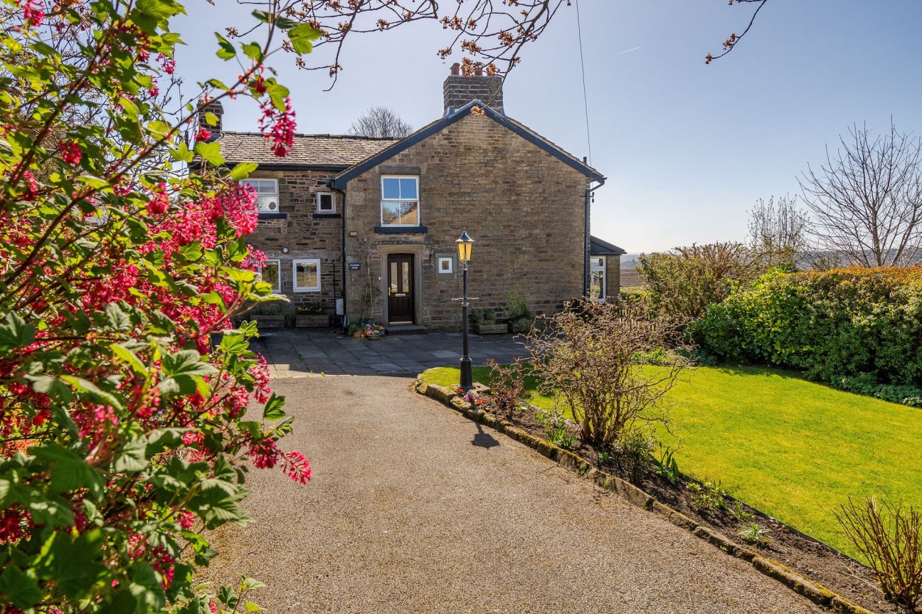 Briggs Fold Cottages, Egerton, BL7