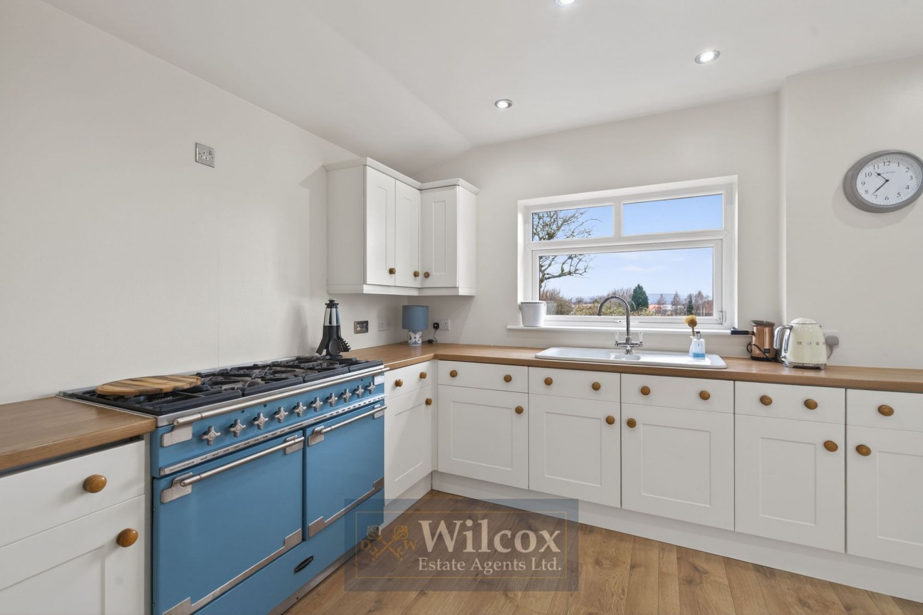 Plodder Lane, Farnworth, BL4