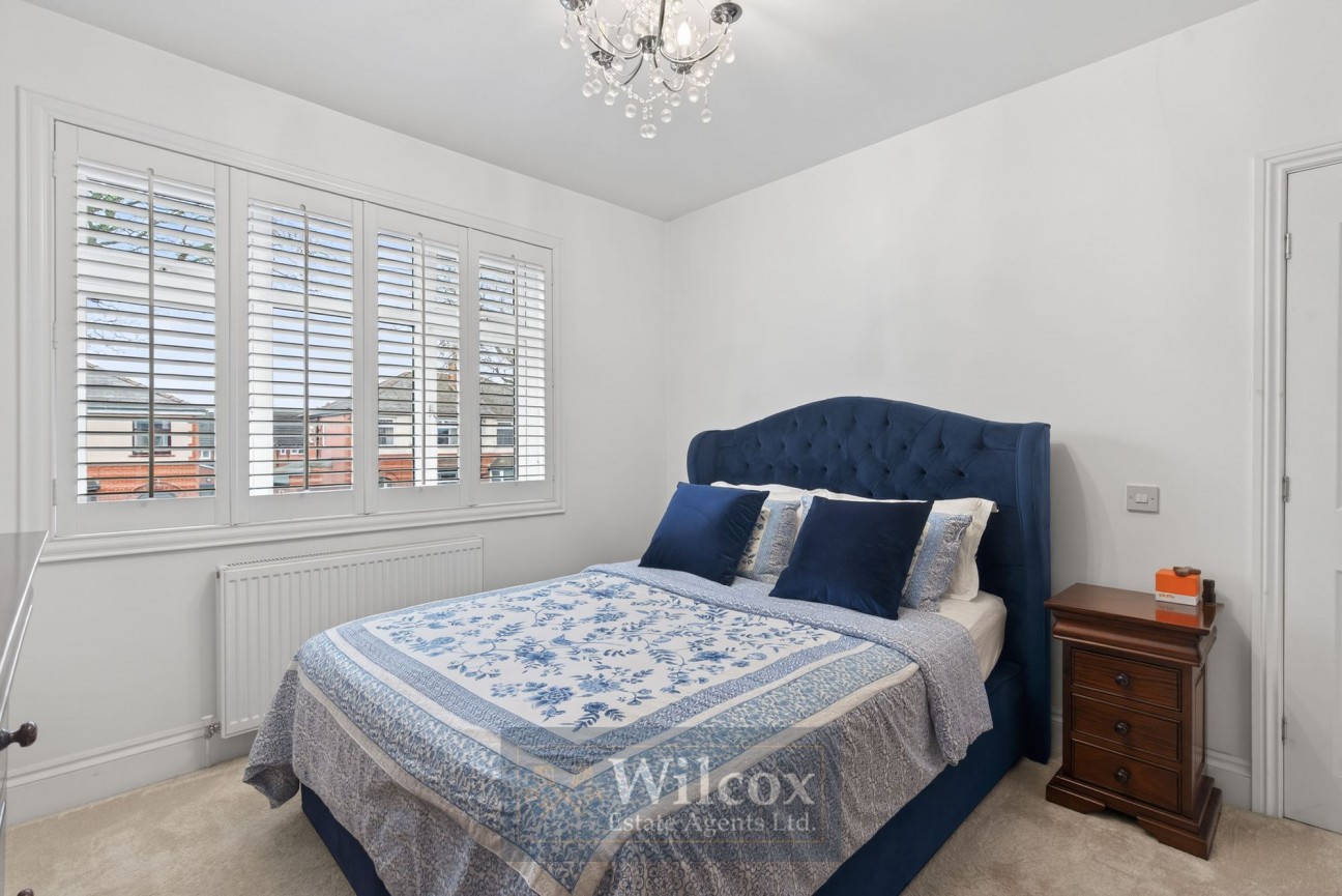 Plodder Lane, Farnworth, BL4