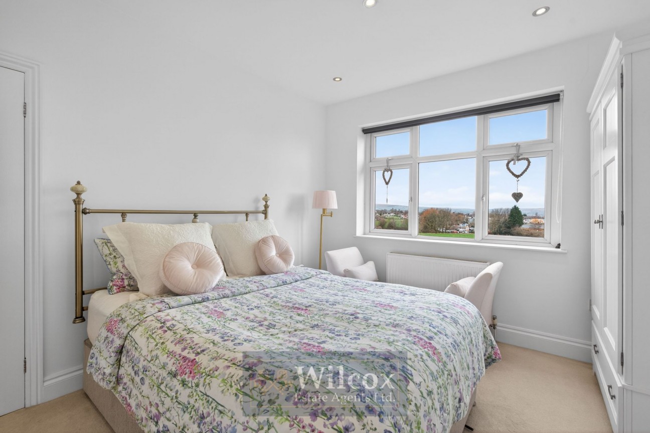 Plodder Lane, Farnworth, BL4