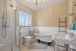 Plodder Lane, Farnworth, BL4