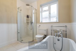 Plodder Lane, Farnworth, BL4