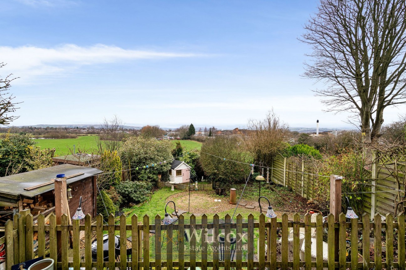 Plodder Lane, Farnworth, BL4