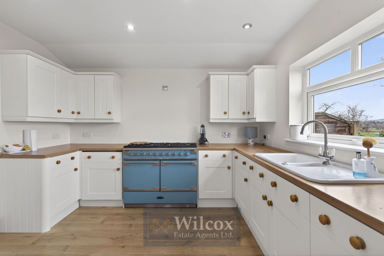 Plodder Lane, Farnworth, BL4