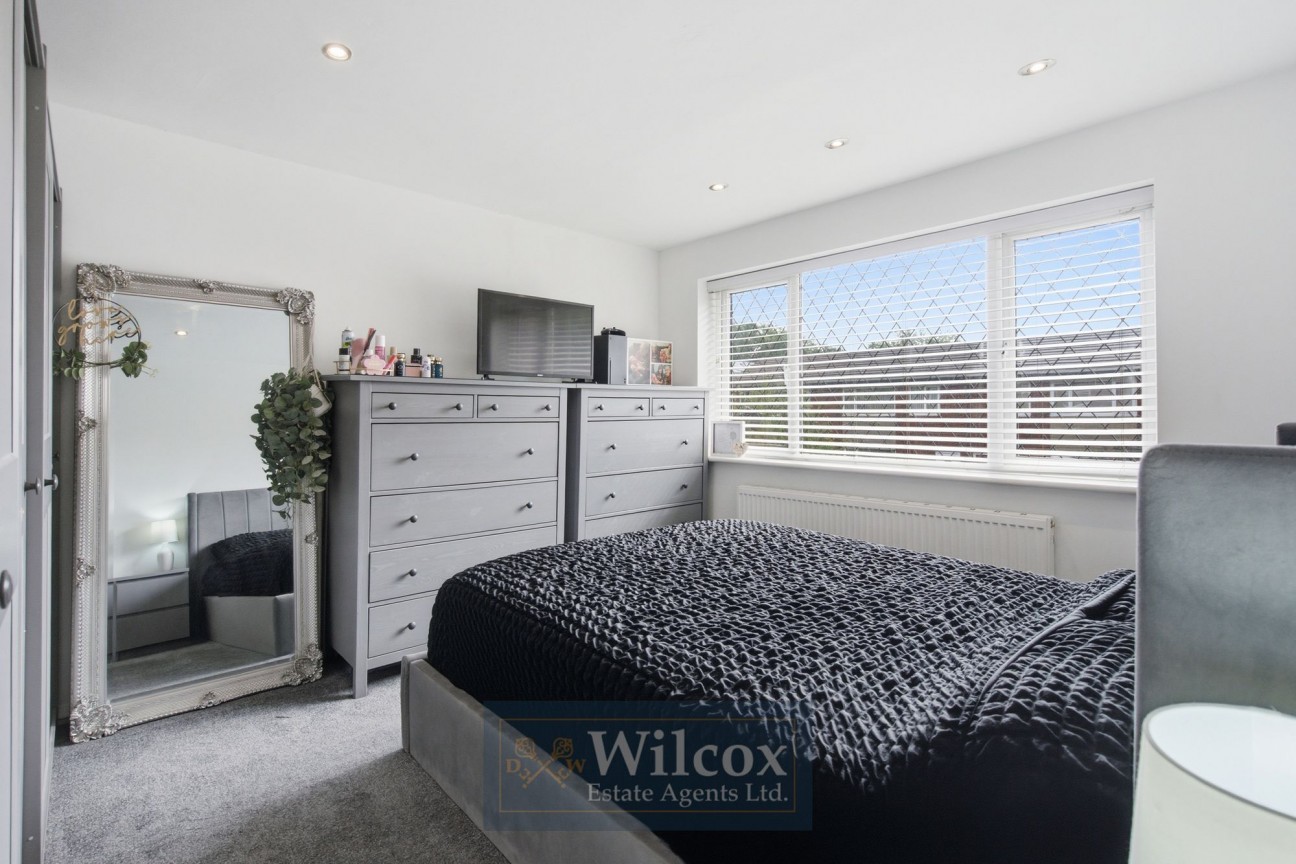 Kensworth Close, Bolton, BL1