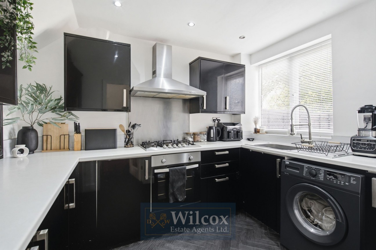 Kensworth Close, Bolton, BL1