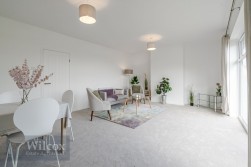 Lingmell Close, Bolton, BL1