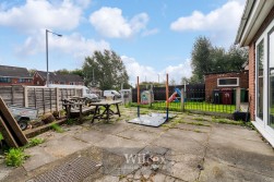 Derwent Road, Farnworth, BL4