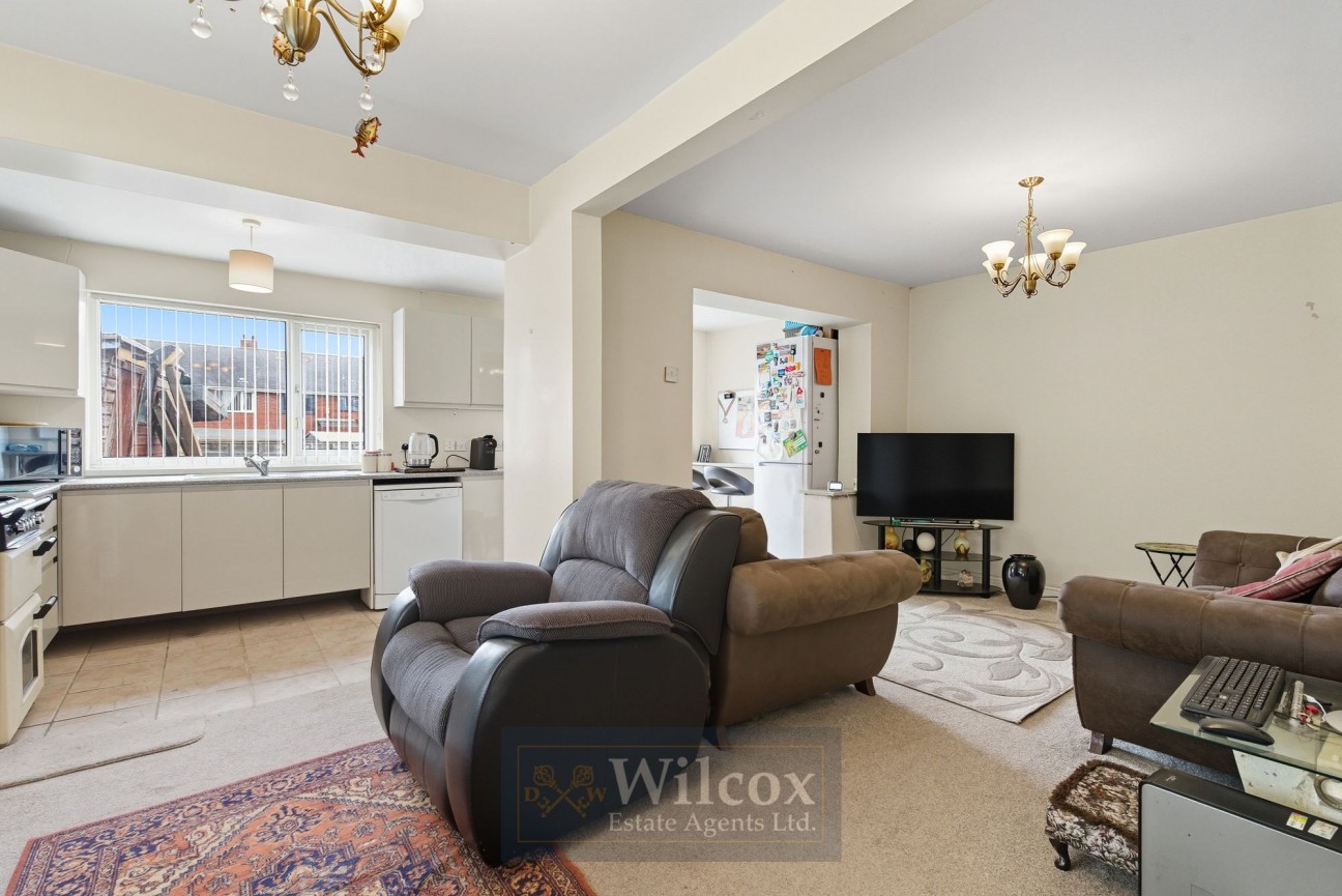 Derwent Road, Farnworth, BL4