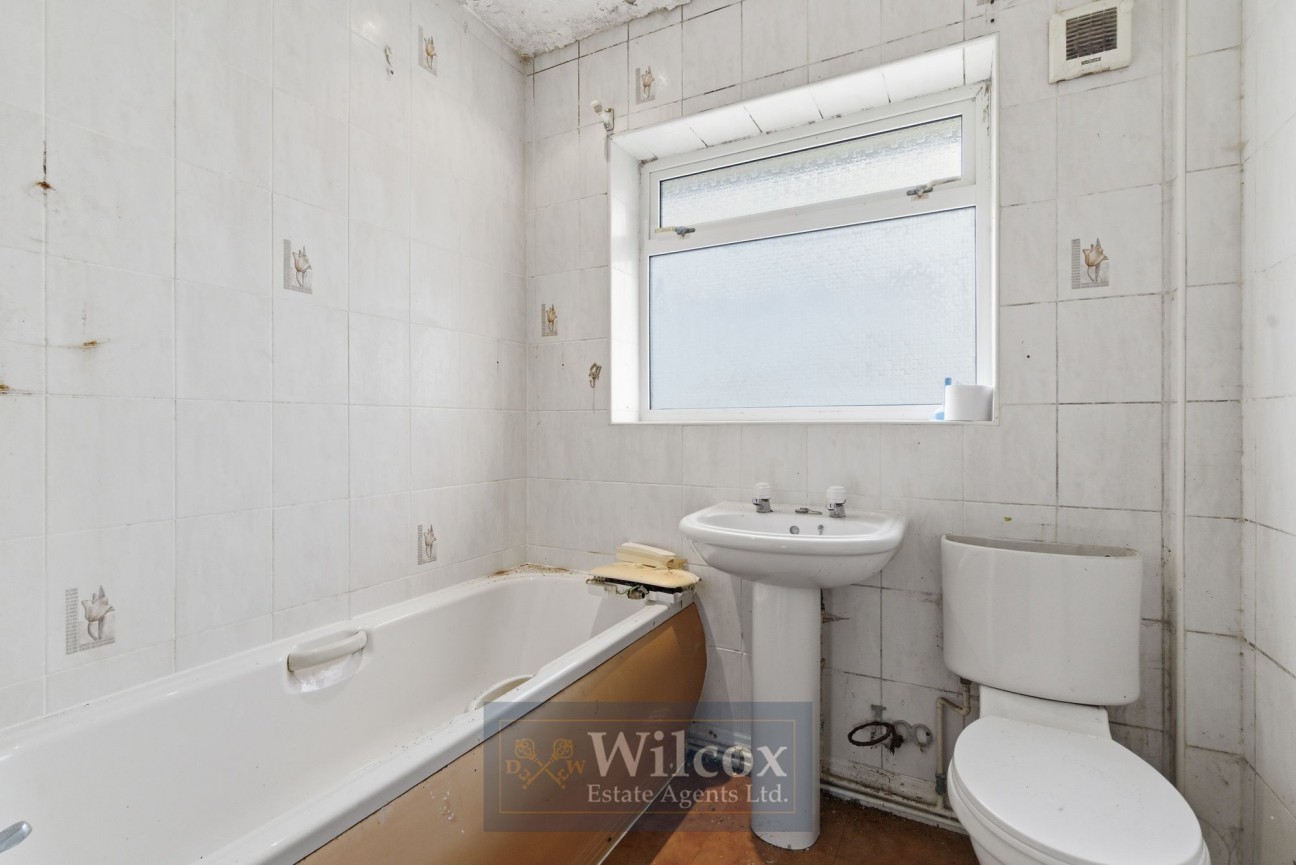 Radstock Close, Bolton, BL1