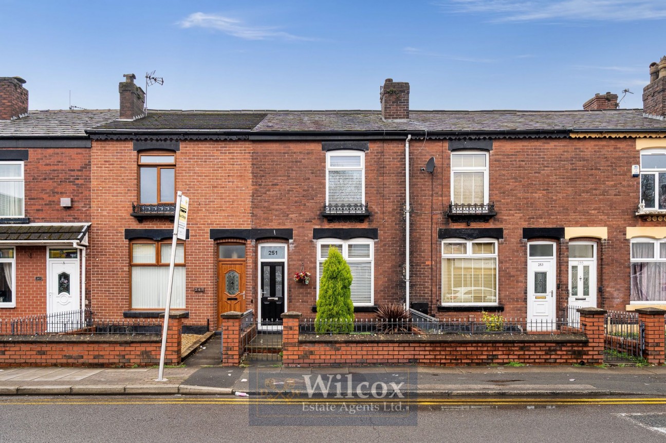 Ainsworth Lane, Bolton, BL2