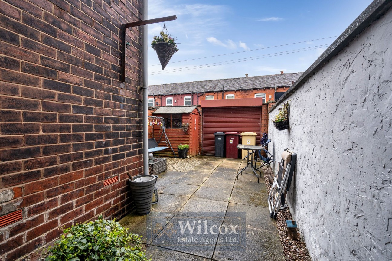 Ainsworth Lane, Bolton, BL2