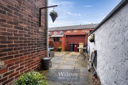 Ainsworth Lane, Bolton, BL2