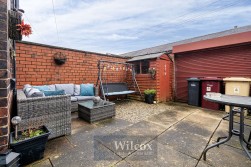 Ainsworth Lane, Bolton, BL2