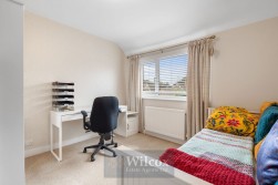 Crossdale Road, Bolton, BL2