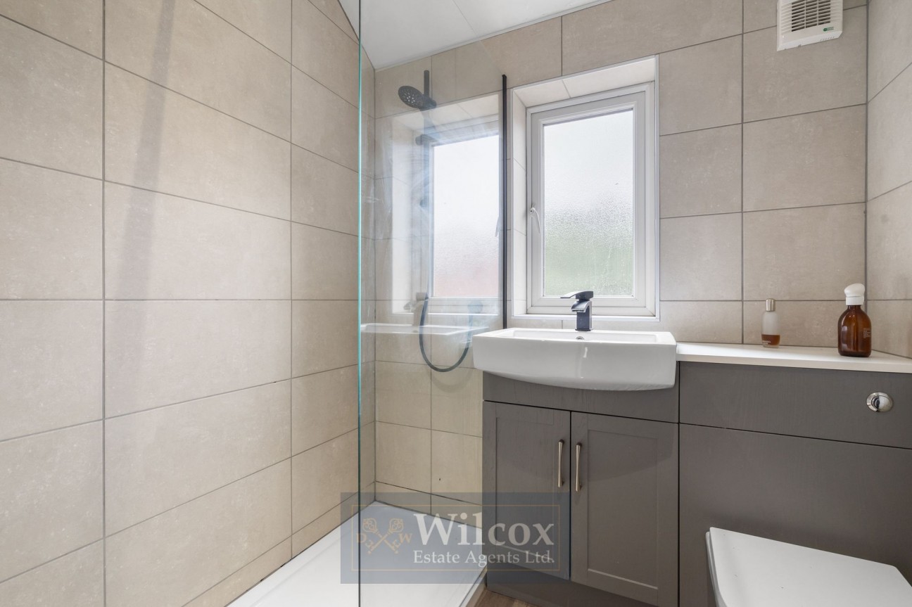 Crossdale Road, Bolton, BL2
