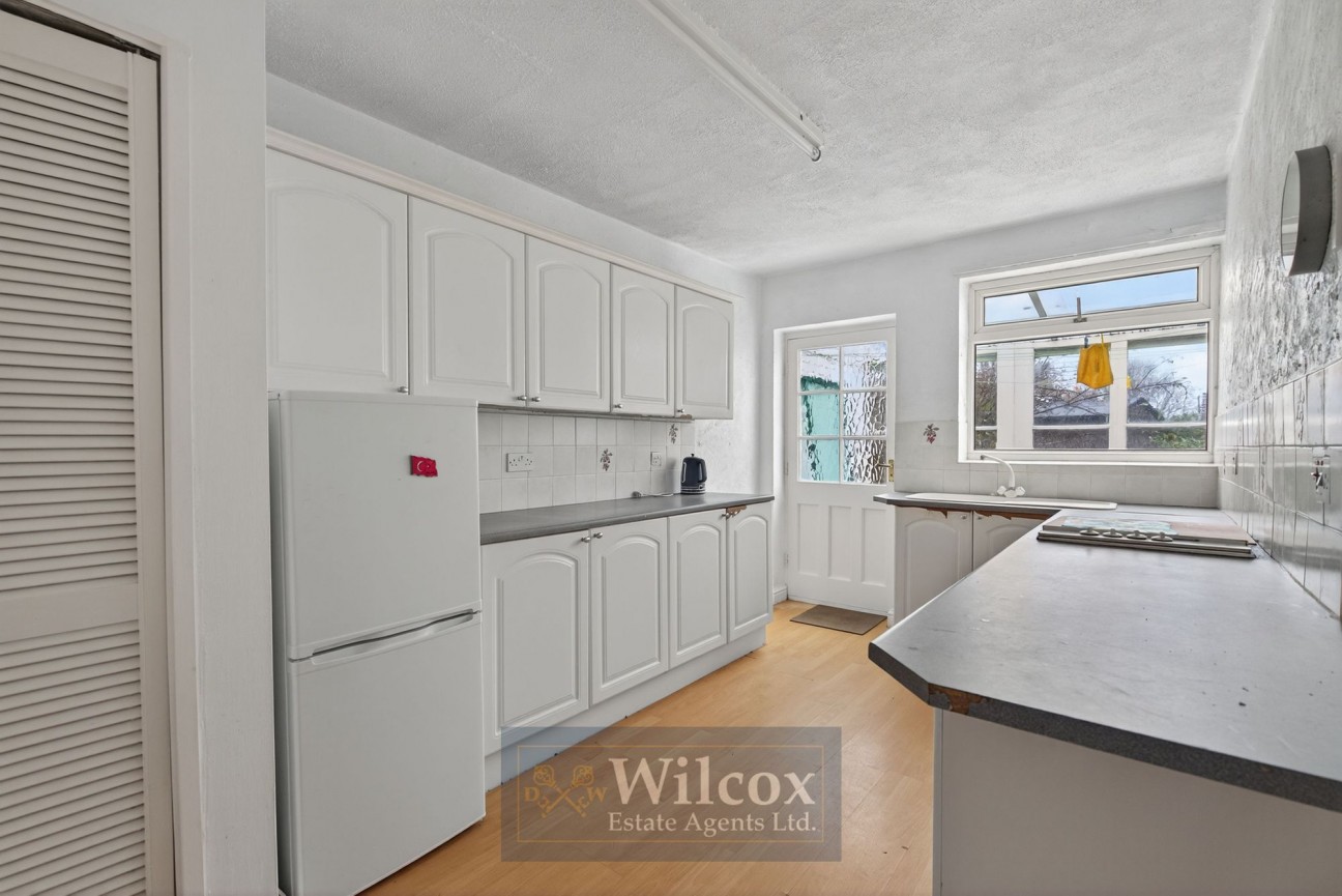 Beedon Avenue, Little Lever, BL3