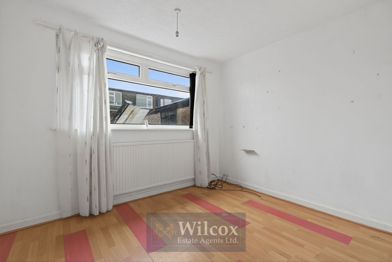 Beedon Avenue, Little Lever, BL3