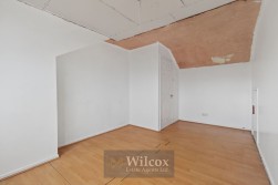 Beedon Avenue, Little Lever, BL3