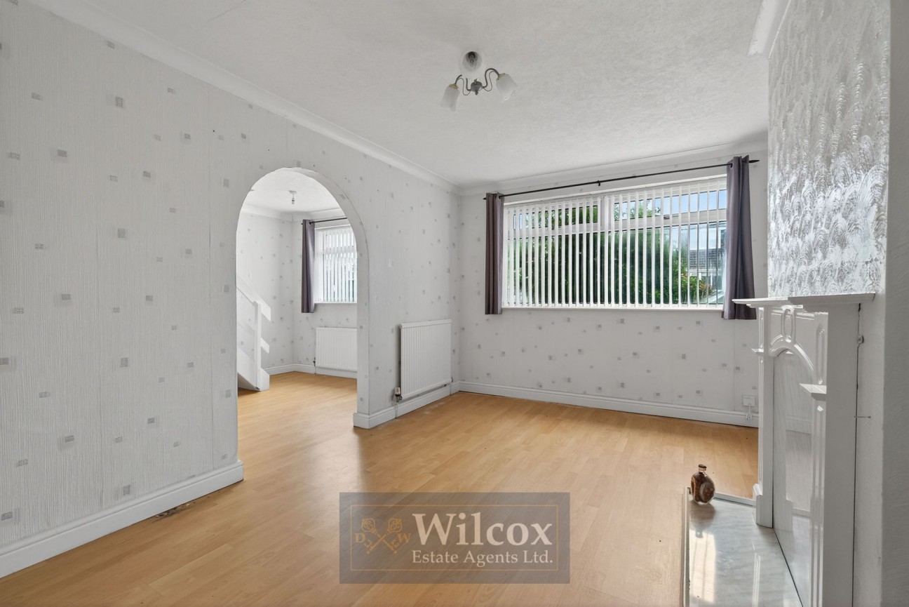 Beedon Avenue, Little Lever, BL3