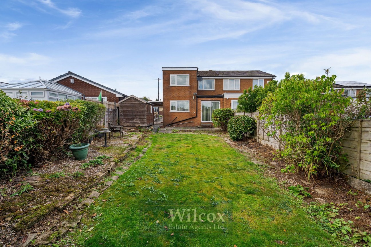 Honiton Drive, Bolton, BL2