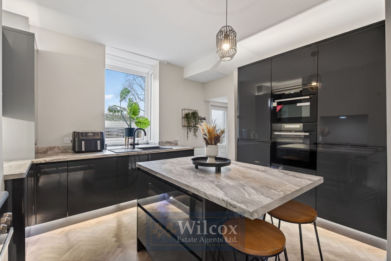 Park Avenue, Bolton, BL1