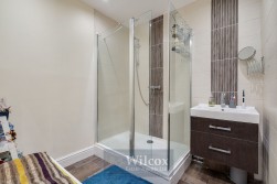 Tonge Moor Road, Bolton, BL2
