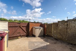 Tonge Moor Road, Bolton, BL2