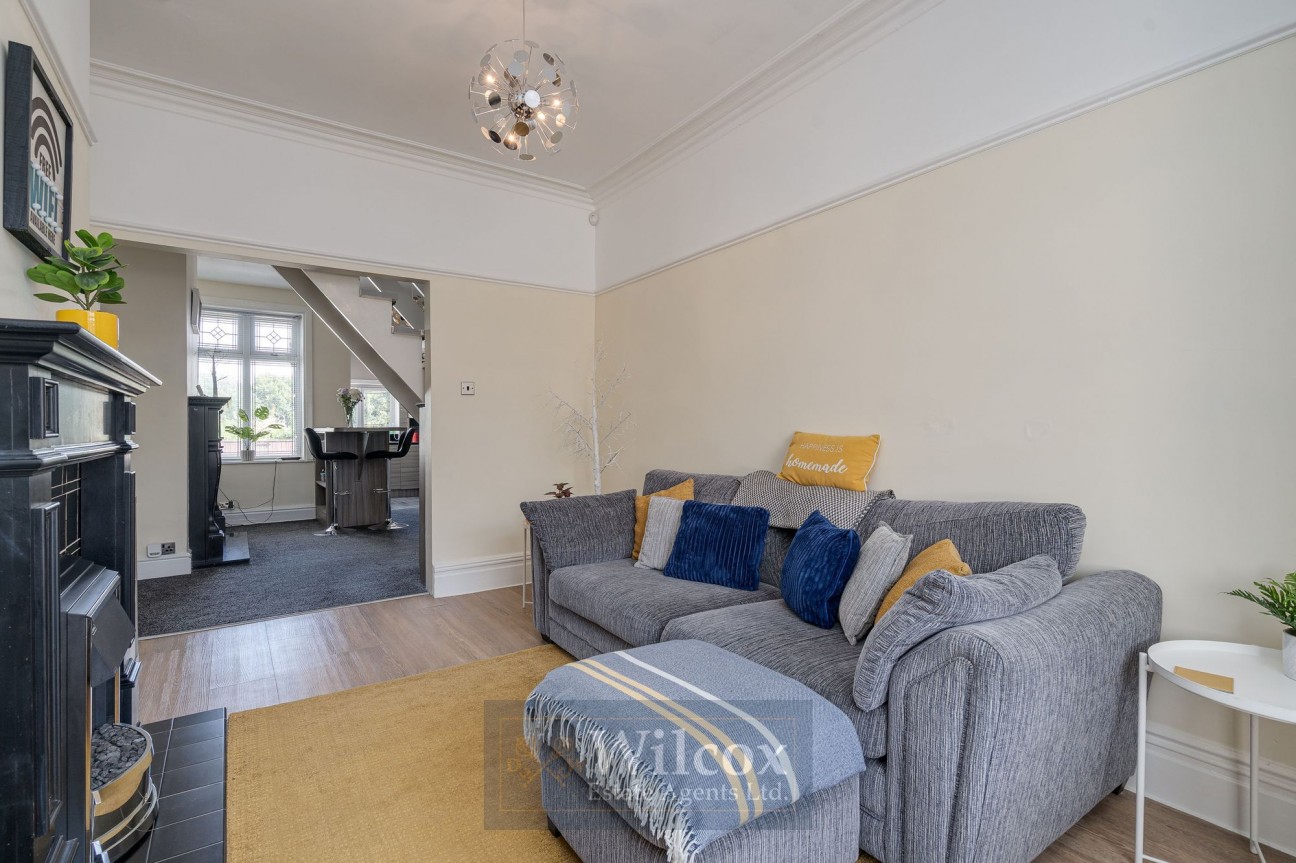 Tonge Moor Road, Bolton, BL2