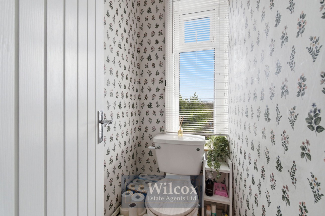 Tonge Moor Road, Bolton, BL2