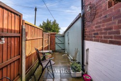 Tonge Moor Road, Bolton, BL2