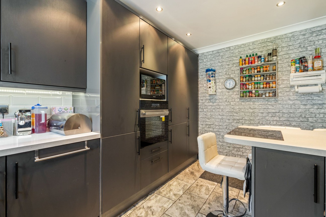 Lincoln Avenue, Little Lever, BL3