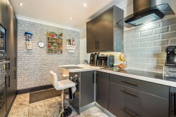 Lincoln Avenue, Little Lever, BL3