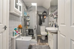 Lincoln Avenue, Little Lever, BL3