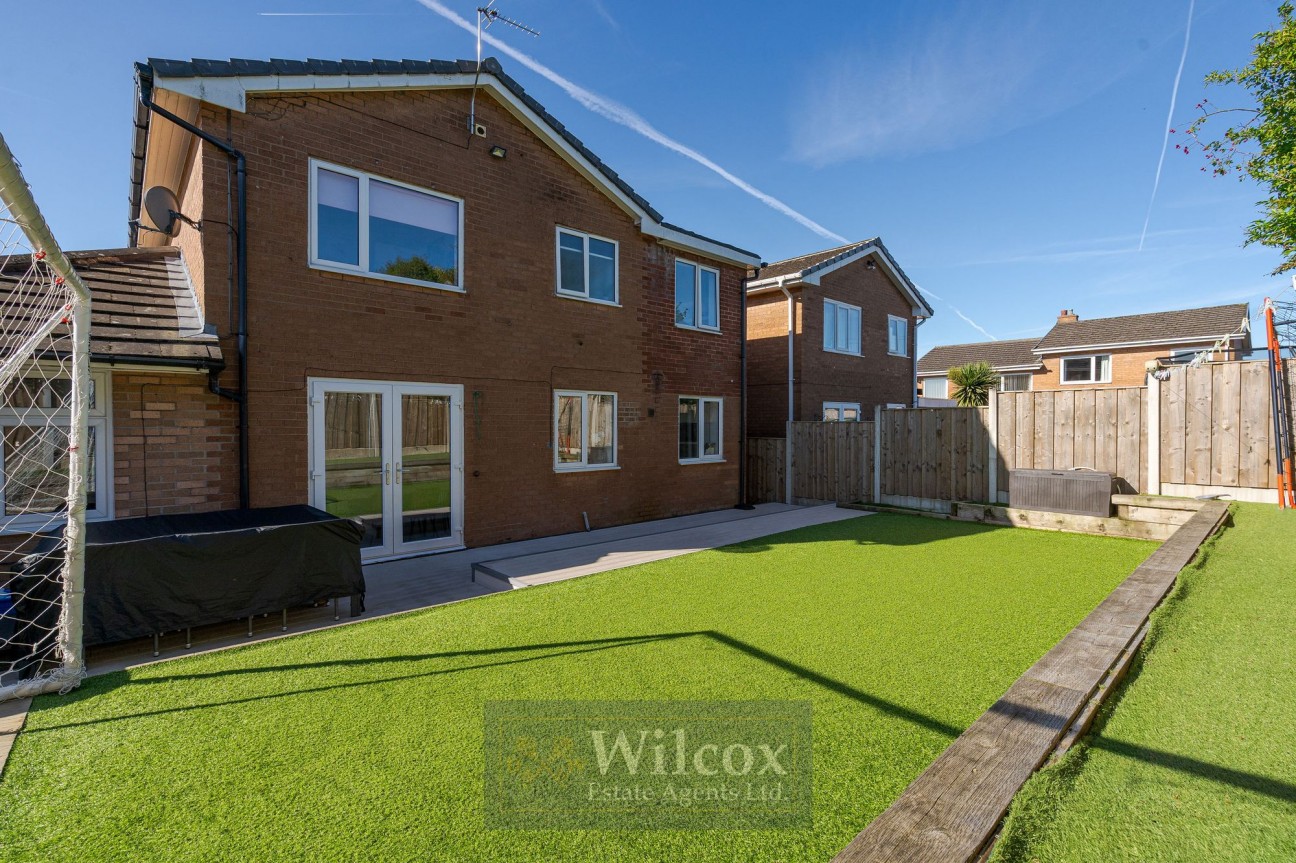 Alford Close, Bolton, BL2