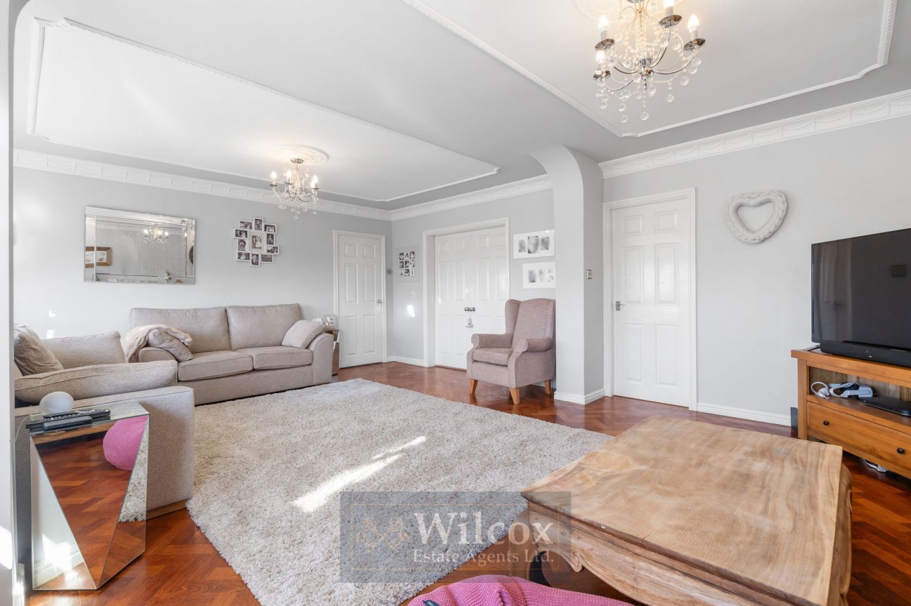 Alford Close, Bolton, BL2