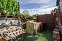 Tonge Moor Road, Bolton, BL2