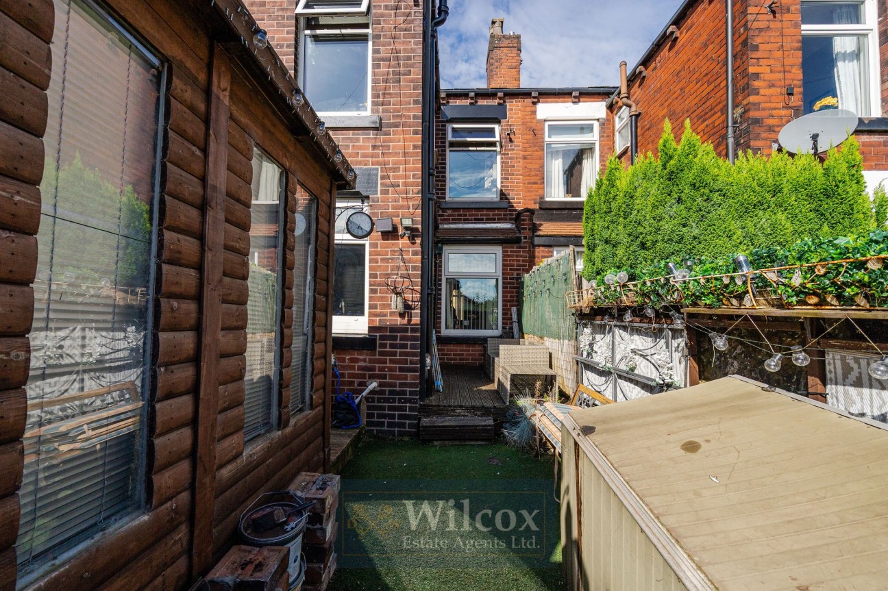 Tonge Moor Road, Bolton, BL2