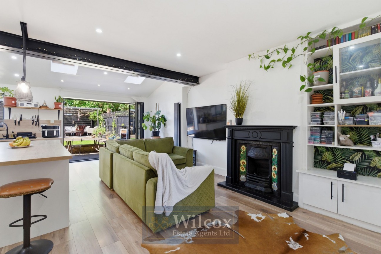Crompton Way, Bolton, BL2