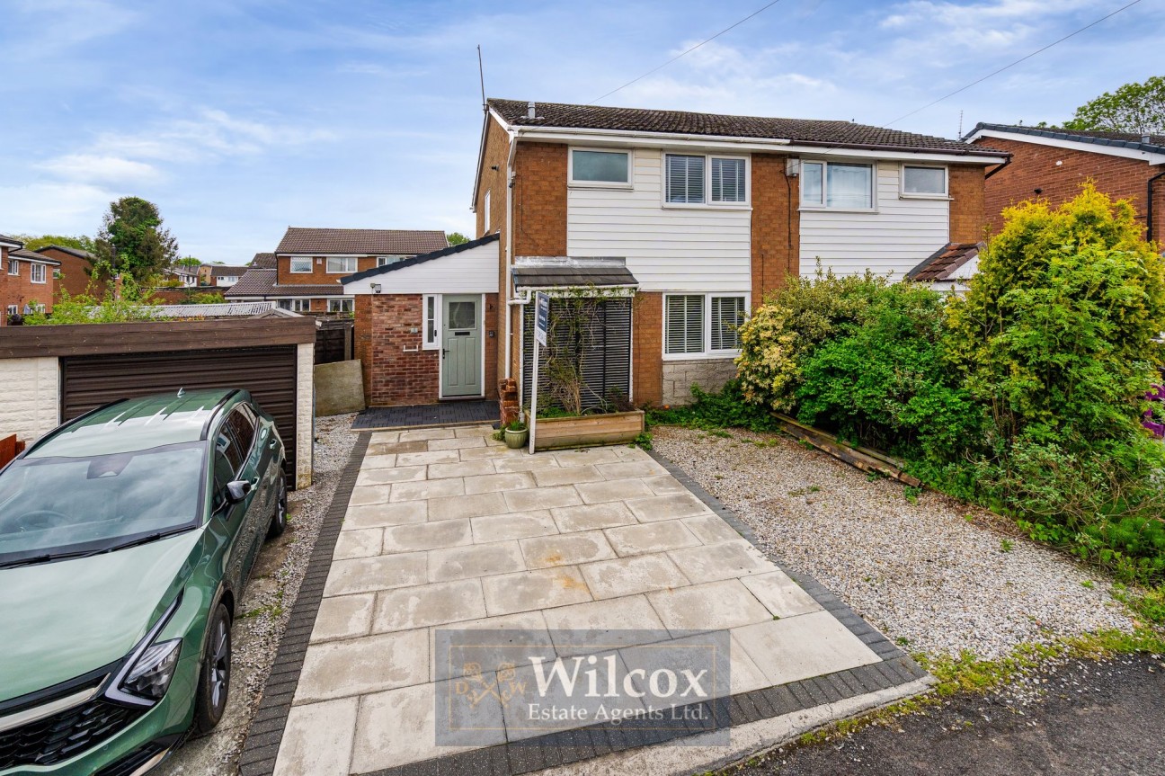 Rutland Close, Little Lever, BL3