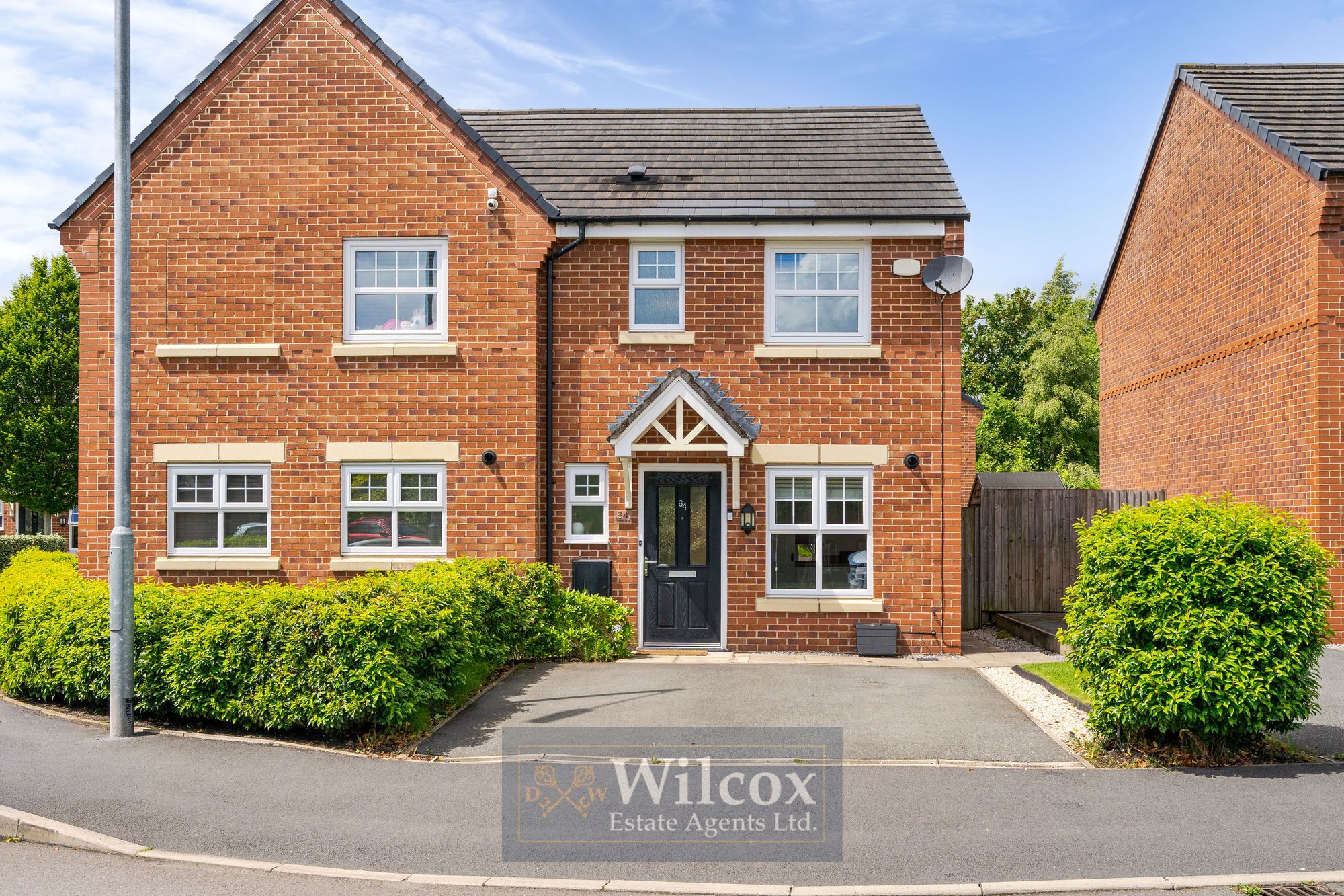 Kentfield Drive, Bolton, BL1
