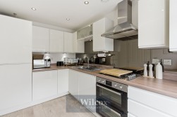 Kentfield Drive, Bolton, BL1
