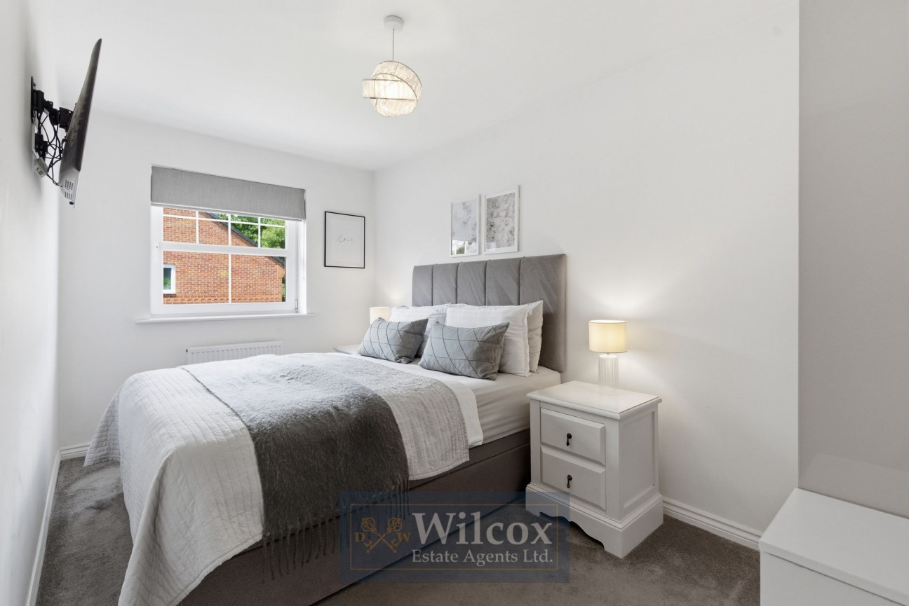 Kentfield Drive, Bolton, BL1