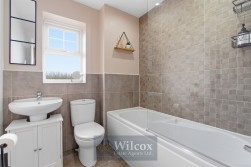 Kentfield Drive, Bolton, BL1