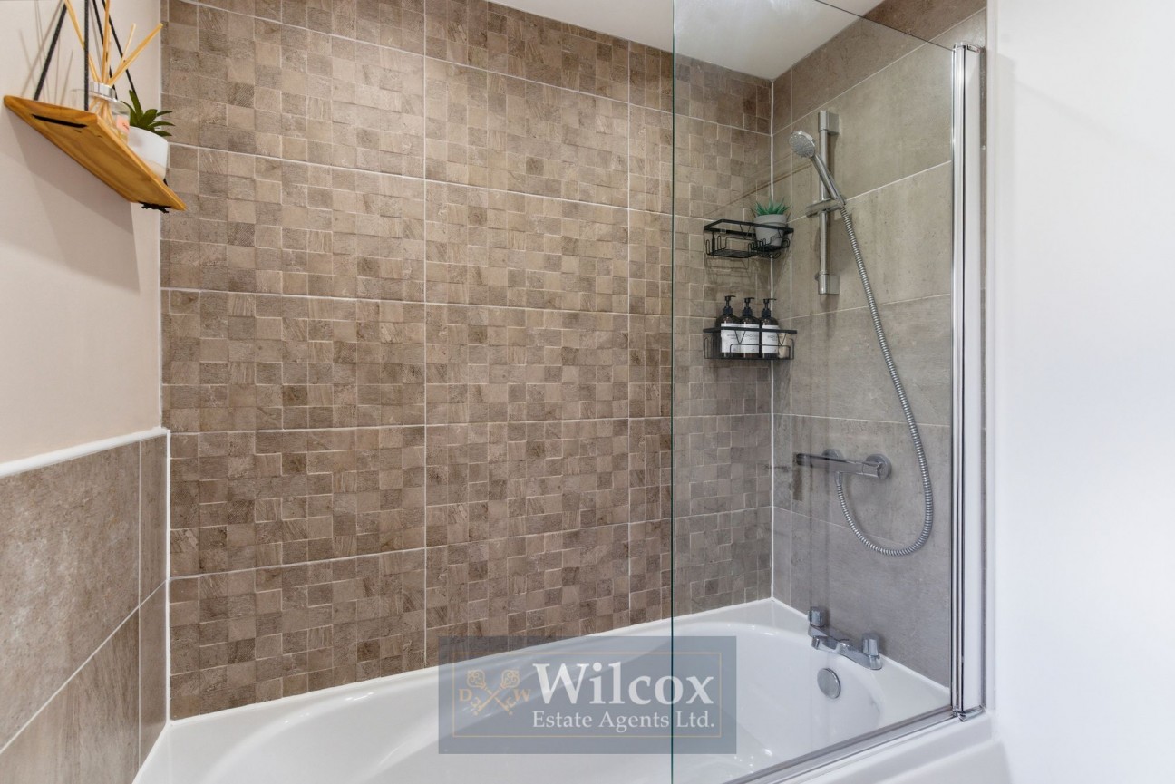 Kentfield Drive, Bolton, BL1
