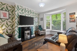 Crompton Way, Bolton, BL2