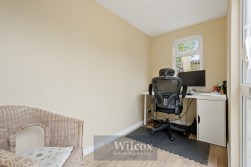 Crossdale Road, Bolton, BL2