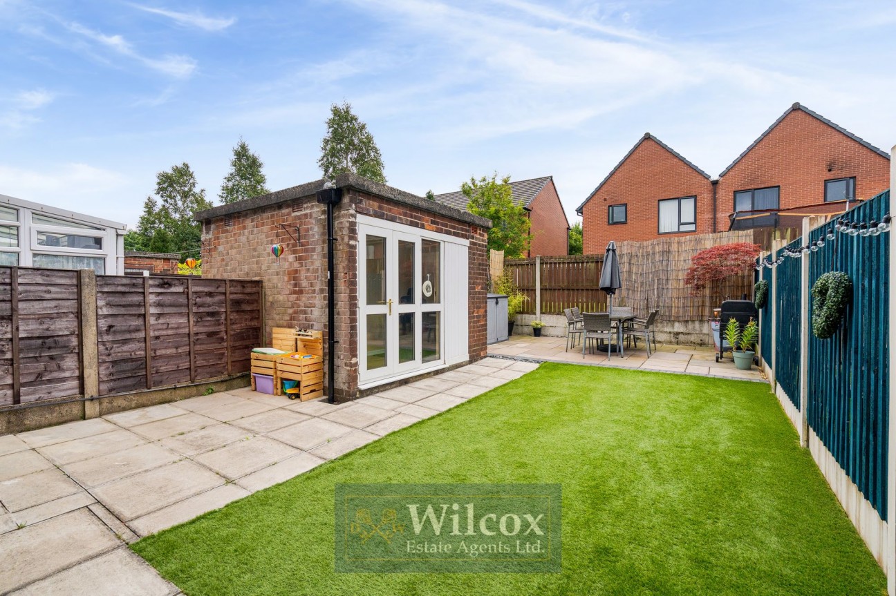Crossdale Road, Bolton, BL2
